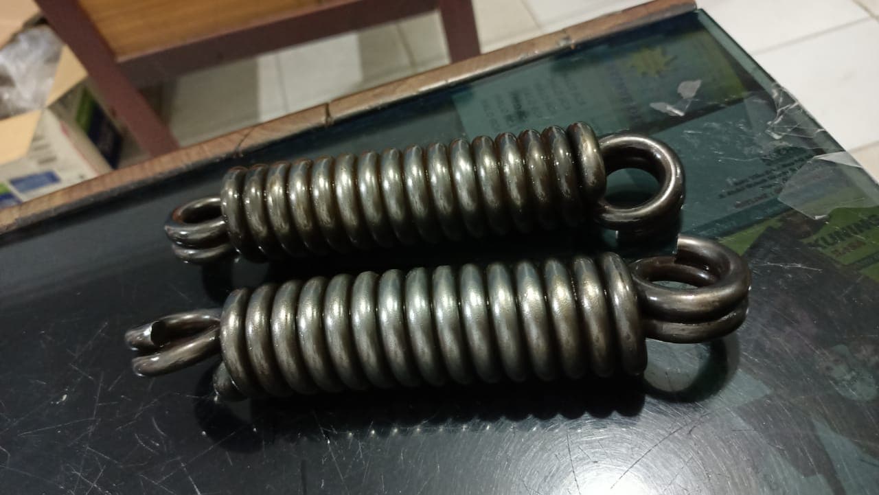 重型拉伸弹簧，双圈圆环端
